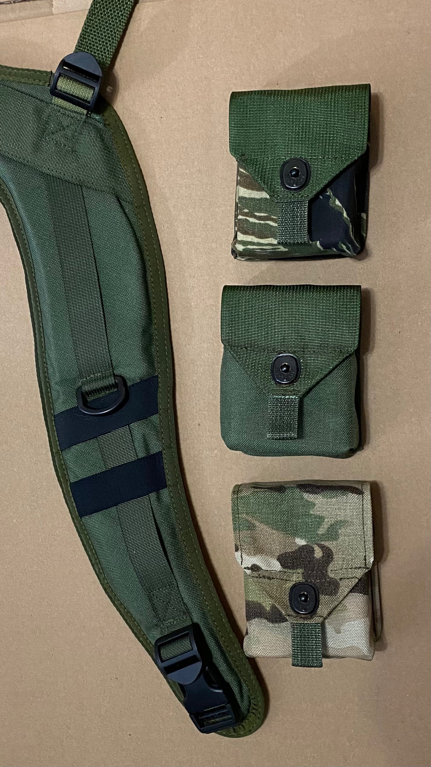 Compass Pouch - Shipping included. (U.S.A. only)